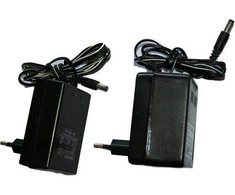 Leggodt 24V 1000 mAh laturi, lasten sähköautoihin