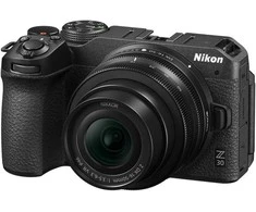 Nikon Z30 -mikrojärjestelmäkamera + 16-50mm -objektiivi
