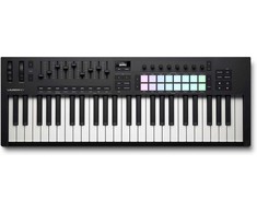 Novation Launchkey 49 MK4 - MIDI klaviatūra su 49 klavišais