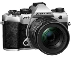 Om Digital Solutions OM-SYSTEM OM-5 Mark II järjestelmäkamera + 12-45mm F4.0 PRO objektiivi, hopea