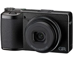 Ricoh GR IV