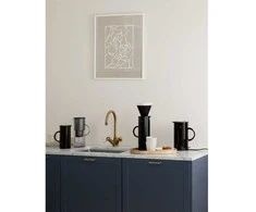 Stelton EM77 termoskannu 1 l, musta