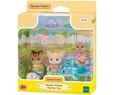 SYLVANIAN FAMILIES Rinkinys „Linksmybės baseine“
