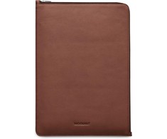Woolnut Leather Folio -suojatasku 16 MacBook Pro, konjakki