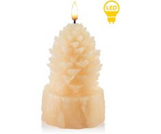 Mondex Since 1986 NIKOLAO LED žvakė 9x9x15,5 cm kankorėžis ant kamieno AW25