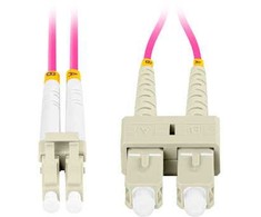 FIBER OPTIC PATCHCORD MM LC/UPC-SC/UPC DUPLEX 3.0MM OM4 50/125 LSZH 5M PURPLE LANBERG
