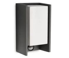Sieninis lauko šviestuvas PHILIPS BRIDGE, IP44, 1 x E27, max 42 W, su judesio davikliu, 21,2x11,8 cm