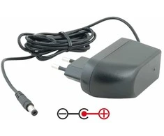 AVACOM maitinimo adapteris universalus 12V 2A 24W jungtis 5,5mm x 2,5mm plius polius viduryje