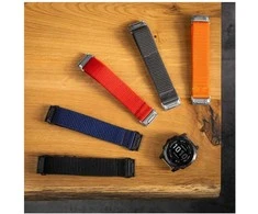 Fixed Ištaisyta | Sportiškas dirželis, skirtas Garmin QuickFit 26mm | 160-210 mm | Raudona | Nailonas