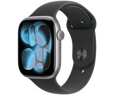 Išmanusis laikrodis Apple „Watch Series 11 GPS + Cellular“, 42 mm, kosminės pilkos spalvos aliuminio korpusas su juodu sportiniu dirželiu – S/M