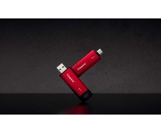 Kietasis diskas „Kingston Technology“ 2 TB nešiojamasis SSD diskas su dviem USB-A/C jungtimis, iki 1050 MB/s USB 3.2 Gen 2