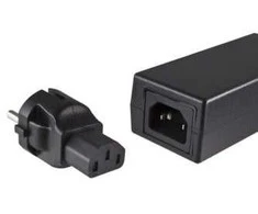 Premiumcord AV adapteris MicroConnect Microconnect PESC13AD maitinimo kištuko adapteris Type F C13 Juodas