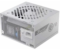 750W „Seasonic Core GX-750-V2-Baltas“ kabelių valdymas