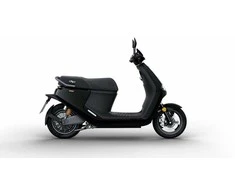Elektrinis motoroleris Segway eScooter E300SE, Juodas