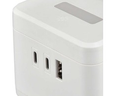 Viking maitinimo adapteris YC23H, 2x 230 V, 1x USB-A, 2x USB-C, jutiklinė lemputė, stovo funkcija, balta