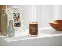 Yankee Candle Aromatinė žvakė Signature didelis stiklas Praline - Beržas 567 g