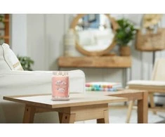 Yankee Candle Aromatinė žvakė "Signature large glass" Akvarelinis dangus 567 g