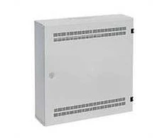 Spinta Solarix rozdzielacz SOHO LC-18 su listwami 2U, 4U i 11U 550x550x150mm pilka RAL 7035 LC-18-55-15-G