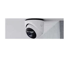 „UBIQUITI G6 TURRET“ – visoms oro sąlygoms atspari, nuo klastojimo apsaugota 4K POE kamera su 1/1,8 colio 8 MP vaizdo jutikliu, daugiafunkciu dirbtinio intelekto varikliu ir 3 ašių rankiniu reguliavimu, kad būtų galima lengvai įdiegti.
