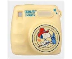 YASHICA x Peanuts Mini Digital Camera (Kreminis)