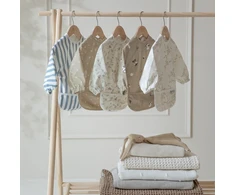 Blue Meyco Baby neperšlampamas seilinukas su rankovėmis 6–24 mėn., Fat Stripe Jeans Mėlyna