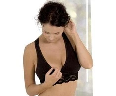 Carriwell nėriniais puošta liemenėlė maitinančioms (juoda) / Organic Crossover Nursing Bra