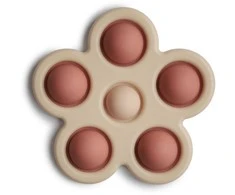 Mushie pop it žaislas Gėlė Rose/ Blush/Shifting Sand