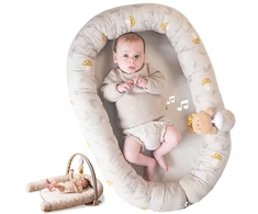 Taf Toys 2in1 kūdikio lavinamasis kilimėlis - lizdelis su žaidimų lanku Little Explorer, rusvai gelsvas
