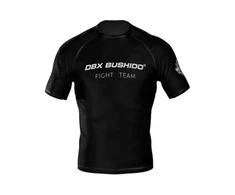 BUSHIDO Kompresinis 'Team' rashgardas pagamintas iš DBX MORE DRY M medžiagos.