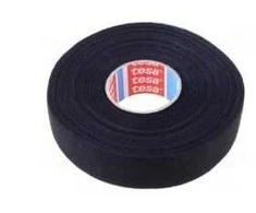 TESA 25x25 lygi tekstilinė izoliacinė juosta