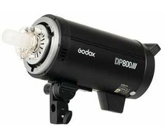 „Godox DP800III Studio Flash“.