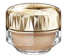 Cle De Peau Beaute Cle De Peau The Foundation B40