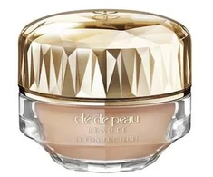 Cle De Peau Beaute Cle De Peau The Foundation B30