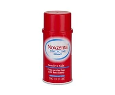 Noxzema skutimosi putos jautriai odai 300ml