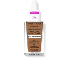 Wet n Wild Bare Focus Niacinamido odos atspalvio makiažas