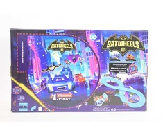 Carrera Batman Batwheels lenktynių trasa 2,4m