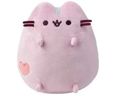 Pusheen - pliušinis talismanas 18 cm (pastelinė alyvinė)