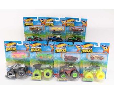 Mattel Žaisliniai Hot Wheels Monster Trucks automobiliai 1:64 rinkinys 8 vnt