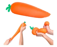 Minkštas antistresinis žaislas „Simba Squishy Carrot“ – morka, 28 cm (1 vnt.)