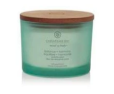 Chesapeake Bay Candle maža žvakė – Balance &amp; Harmony (Waterlily Pear)