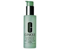 „Clinique All About Clean“ skystas veido muilas riebiai odai, valomasis muilas
