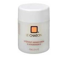 Le Chaton maitininantis Day Kreminis with Vitamin E