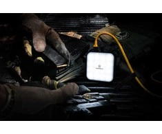 Tactical BadAss power bank su žibintuvėliu 10050mAh