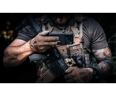 Tactical MagForce Aramid dėklas skirtas Apple iPhone 17 juodos spalvos