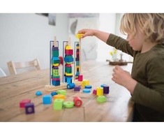 Bs Toys Kaladėlių rūšiavimo žaislas Bokštai