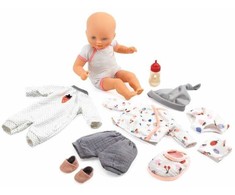 Djeco Baby Pomea - Lėlės - Vanille lagaminas