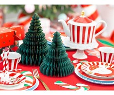 PartyDeco Popierinė dekoracija žalia Kalėdinė eglutė, 15cm