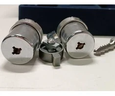 Ecost prekė po grąžinimo Bricard 811900 cilindro užraktas apvalus rutulys 39,5 cm dvigubas chromas (Atnaujinta)