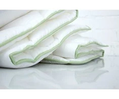 Comco Antklodė su alijošium ALOE VERA Antklodės matmenys - 200x200 cm
