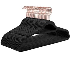 Songmics Kleiderbügel 30er Set 0,6 cm dick